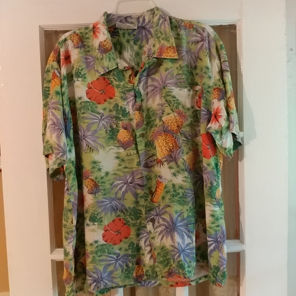 Kennington Ltd Classics - vintage Hawaiian print shirt